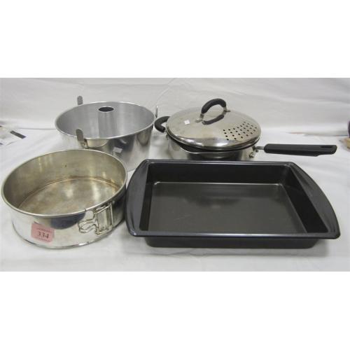 KITCHEN WARES - BAKING AND SKILLET