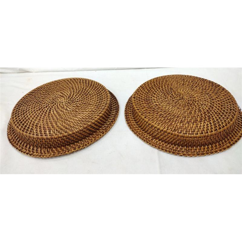 PAIR OF RATTAN SERVING TRAYS
