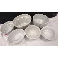 SIX PORCELAIN JELLO MOLDS