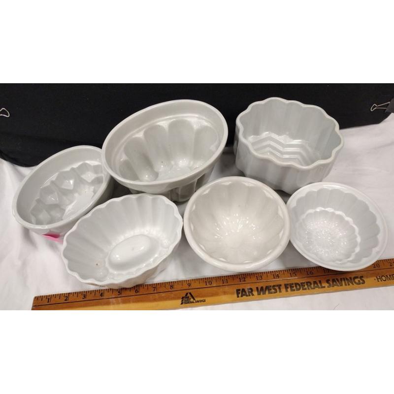 SIX PORCELAIN JELLO MOLDS