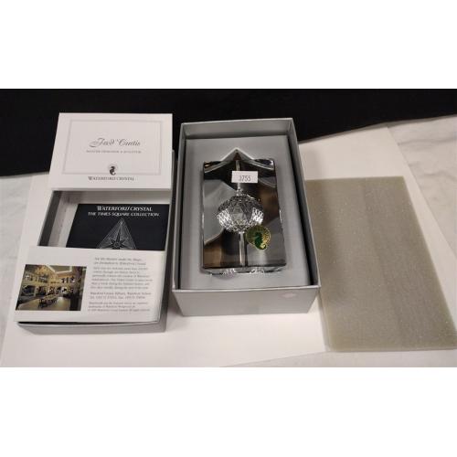 WATERFORD CRYSTAL STAR OF HOPE PAPERWEIGHT