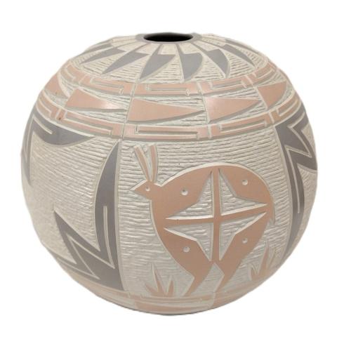 LAGUNA SW CARVED PK LUCAIO VASE