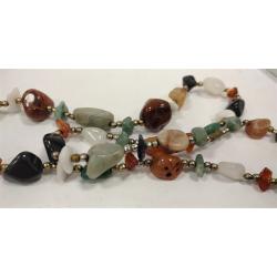 VINTAGE STONE BEAD NECKLACE