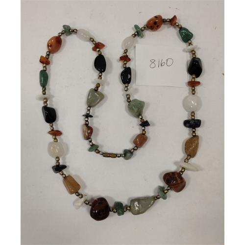VINTAGE STONE BEAD NECKLACE
