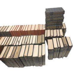 117 INTERNATIONAL COLLECTORS LIBRARY BOOKS - GREAT FOR STAGING