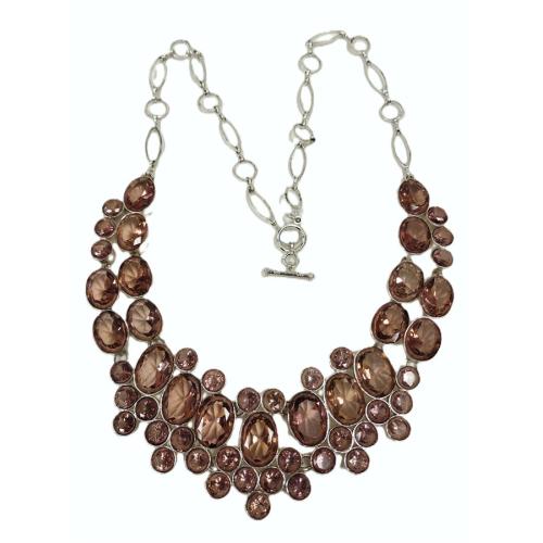 LARGE COSTUME BIB NECKLACE WITH PINK STONES
