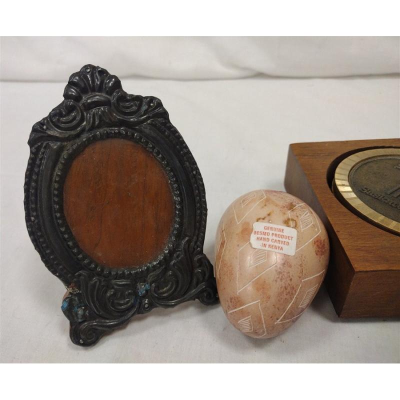 KENYA EGG, FRAME, COASTERS, PEN HOLDER