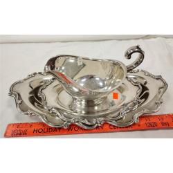 SILVER PLATED SAUCE BOAT AND TWO TRAYS