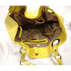 STEVEN MADDEN BRIGHT YELLOW - SOME WEAR ON SHOULDER SCRAP