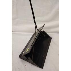 ANTIQUE ADVERTISING DUST PAN