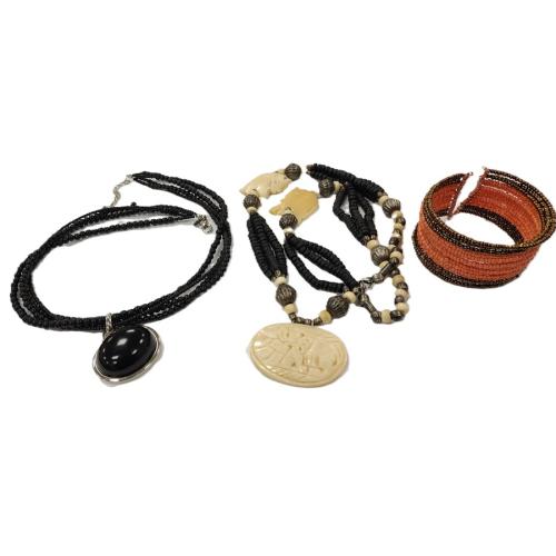 BEAD CUFF BRACELET AND NECKLACE WITH ELEPHANT FIGURES