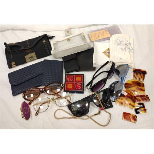 WALLETS AND EYE GLASSES