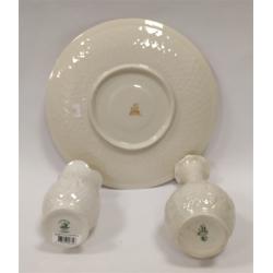 THREE BELLEEK PORCELAIN PIECES, TWO VASES AND PLATE