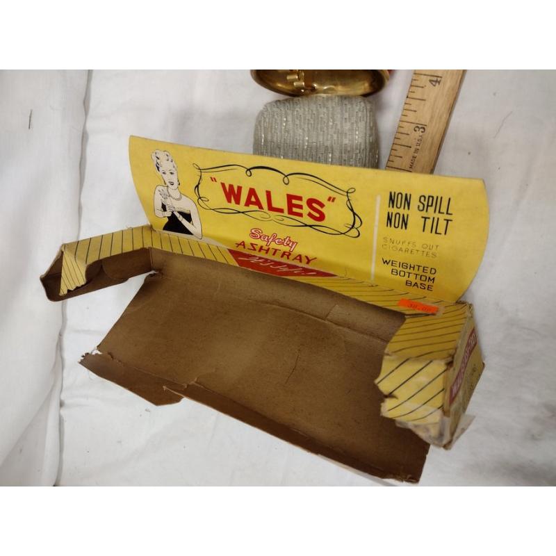 VINTAGE BEAN BAG ASH-TRAYS