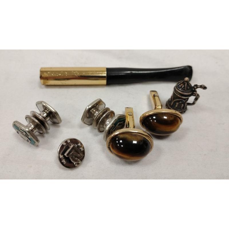 CUFF LINKS, TIE TACK, CHARM, CIGARETTE STICK