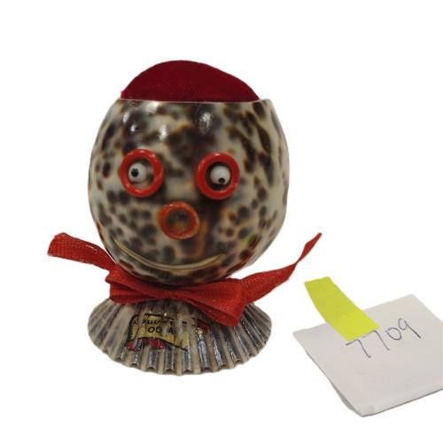 VINTAGE PIN CUSHION MADE FROM SHELL