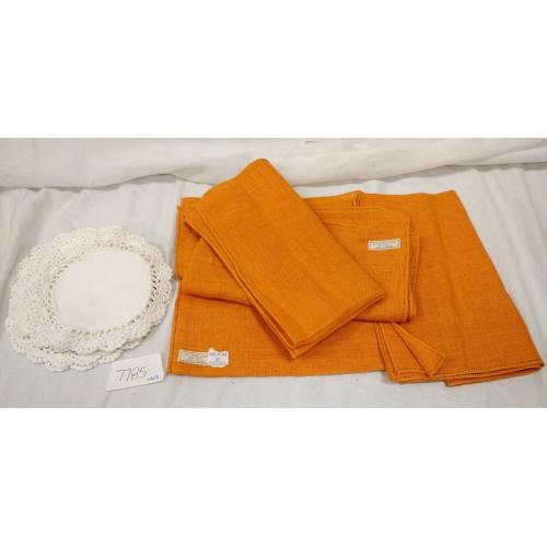 ALL PURE LINEN MADE IN IRELAND ORANGE NAPKINS, SET OF 8 COASTER DOILIES
