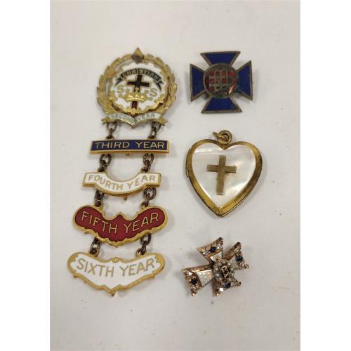 ENAMELED CROSS JEWELRY & HEART SHAPED LOCKET