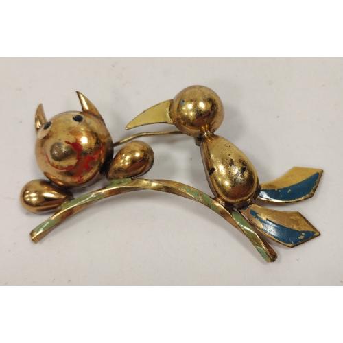 VINTAGE INDUSTRIA ARGENTINA ENAMELED WHIMSICAL PIN