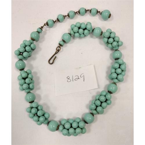 VINTAGE SEAFOAM GREEN GLASS CLUSTER BAUBLE NECKLACE