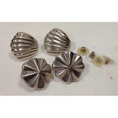 TWO PAIRS OF HOLLOW STERLING EARRINGS