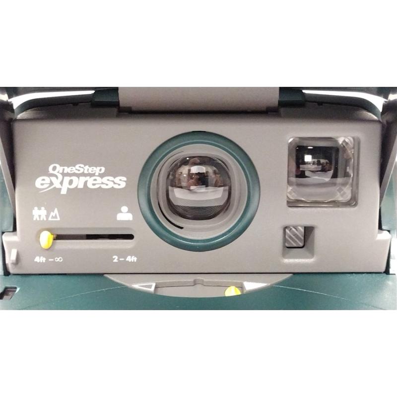 POLAROID ONE STEP EXPRESS CAMERA WITH CARRY CASE