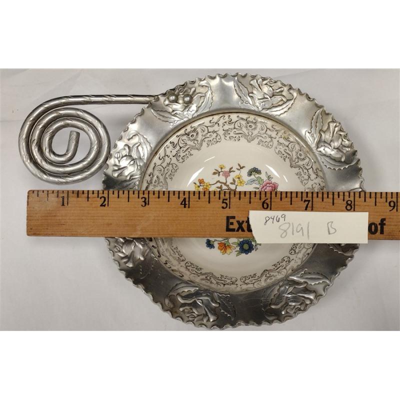 FARBER & SHELVING BOWL IN ORNATE ALUMINUM FRAME.