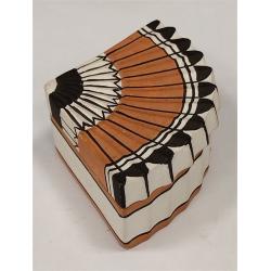 R. ISLETA SIGNED NATIVE AMERICAN TRINKET BOX