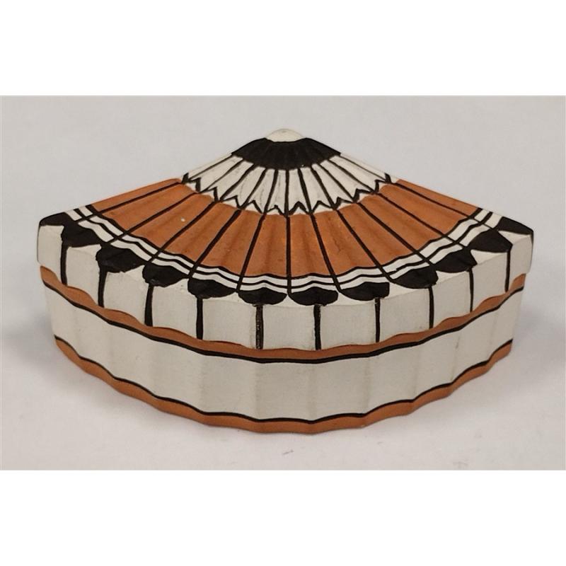 R. ISLETA SIGNED NATIVE AMERICAN TRINKET BOX