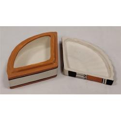 R. ISLETA SIGNED NATIVE AMERICAN TRINKET BOX