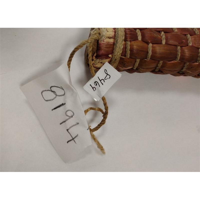 SHAKER STRAW WISK BROOM