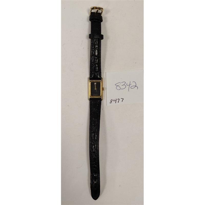 WITTNAUER WRIST WATCH AS IS BROKEN CRYSTAL