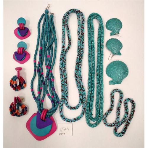 WOOD JEWELRY SET AND BEAD NECKLACE/EARRINGS, SHELL SET