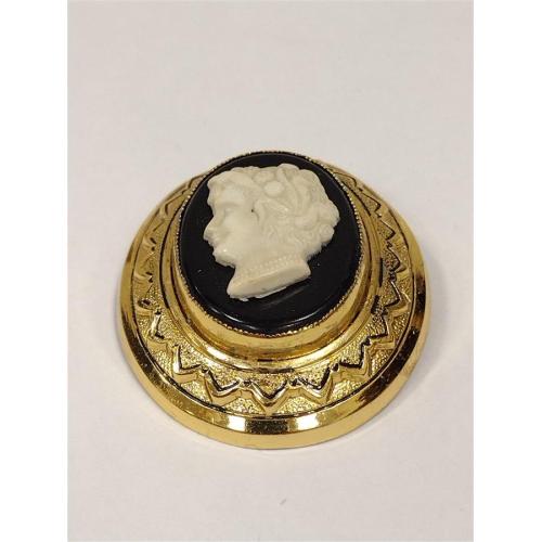 CAMEO PIN