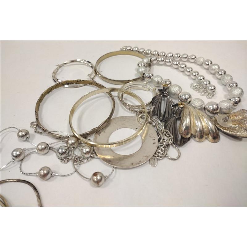 SILVER TONE COSTUME JEWELRY
