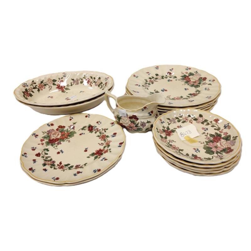 ROYAL DOULTON WILDFLOWER PARTIAL DISH SET