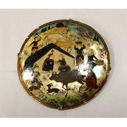 VINTAGE MUGHAL PAINTING ON SHELL BROOCH.