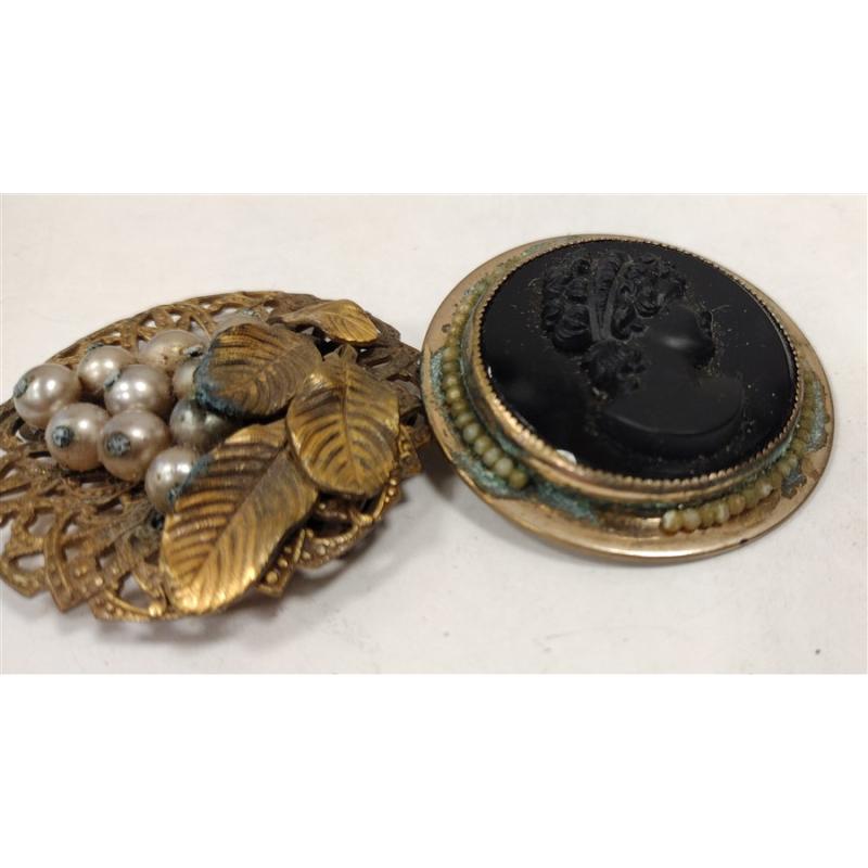 VINTAGE JEWELRY - PIN & DRESS CLIP PROJECTS