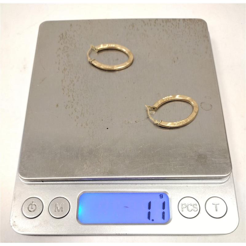PAIR OF 14K HOLLOW GOLD HOOP EARRINGS WITH ETCHED DESIGN