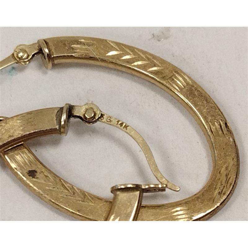 PAIR OF 14K HOLLOW GOLD HOOP EARRINGS WITH ETCHED DESIGN