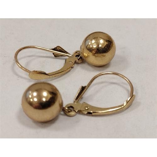 PAIR OF 10K GOLD BAUBLE EARRINGS