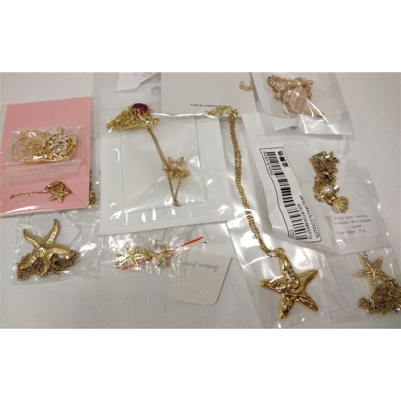 SEA CREATURE THEME PENDANTS AND CHAINS - 14 PIECES OF JEWELRY TOTAL