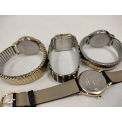 FOUR VINTAGE TIMEX WATCHES