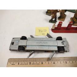 VINTAGE LEAD AND PLASTIC TOYS