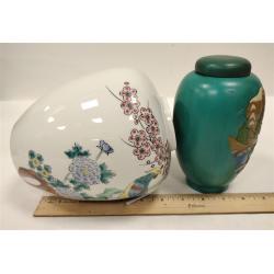 CERAMIC JAPANESE GINGER JAR AND TOYO JAPAN PORCELAIN VASE