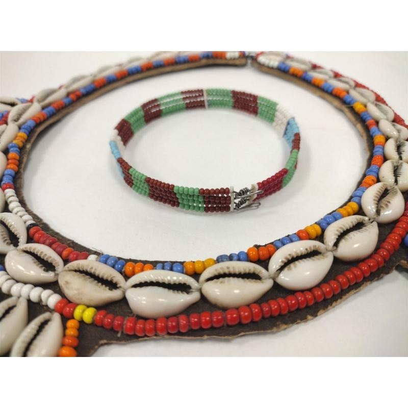 AFRICAN MAASAI NECKLACE AND EARRINGS SET