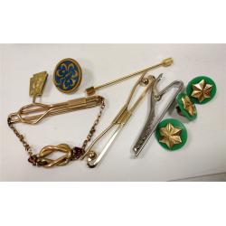 MEN'S COLLECTIBLES AND JEWELRY - SEE LIST