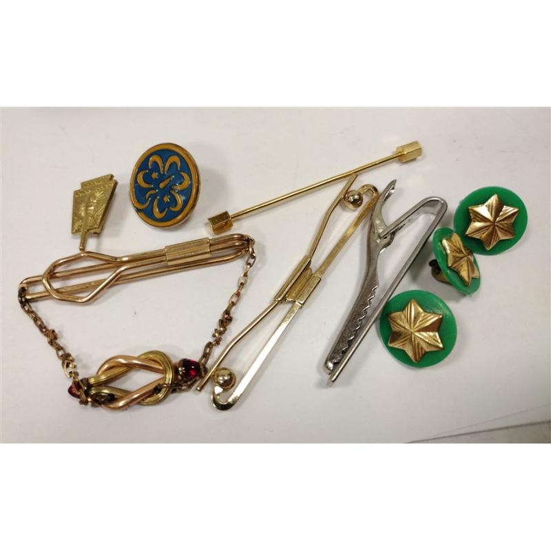 MEN'S COLLECTIBLES AND JEWELRY - SEE LIST