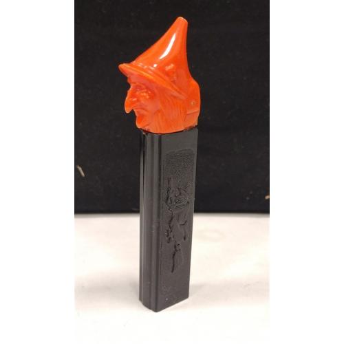 HALLOWEEN PEZ DISPENSER