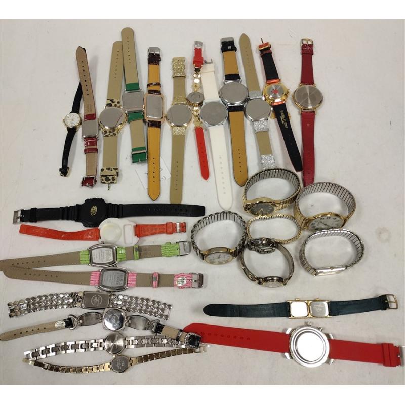 28 CONTEMPORARY WATCHES